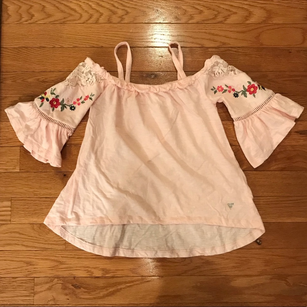 Girls Size M (10/12) Soft Pink Guess Top